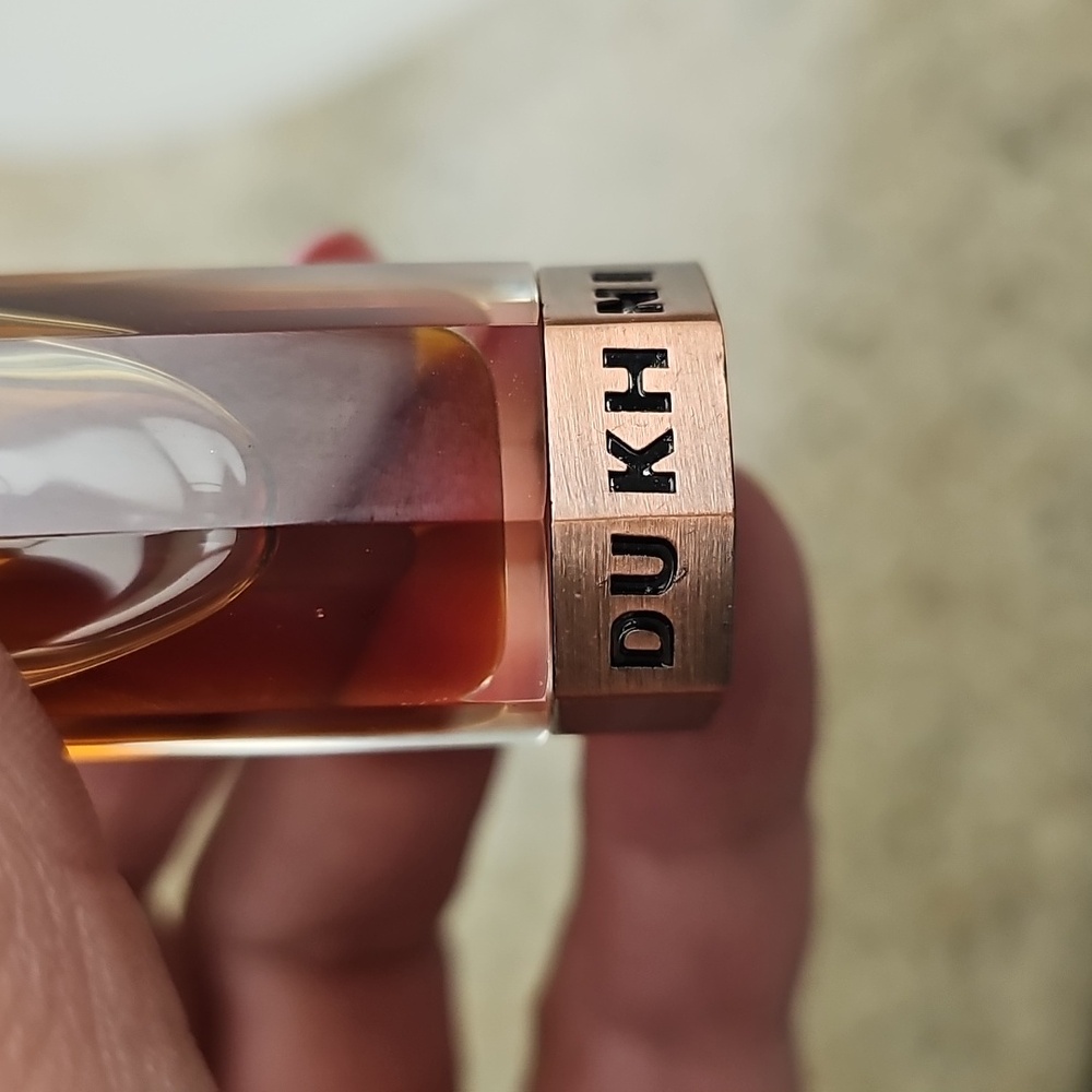 New Dukhni Den Al Oud Attar Oil Brand New 6ml - Picture 3 of 3